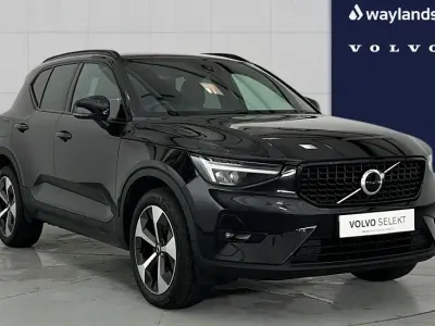 Used Volvo XC40 Plus 161 HP (118 kW) 2025 Black SUV