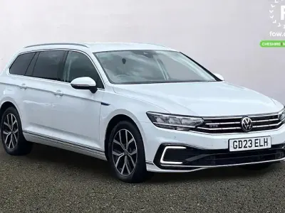 Used VW Passat GTE 218 HP (160 kW) 2023 White Estate