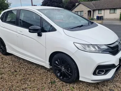 Used Honda Jazz Sport 130 HP (95 kW) 2018 White Hatchback