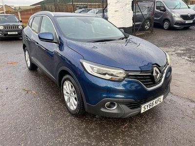 Blue Used 2016 Renault Kadjar Dynamique SUV | £5,495 (A bit pricey)