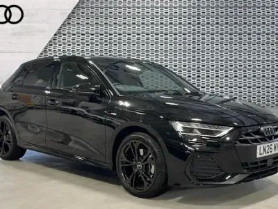 Used Audi A3 e-tron Comfort 204 HP (150 kW) 2026 Black Hatchback