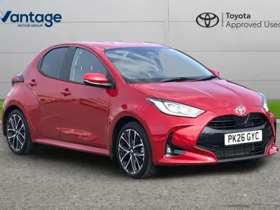Used Toyota Yaris Design 113 HP (83 kW) 2026 Red Hatchback