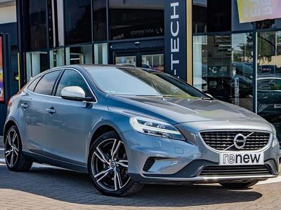 Begagnad Volvo V40 R-Design Pro 150 HK (110 kW) 2018 Grå Kombi