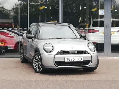 Used Mini Cooper Classic 114 kW (156 HP) 2025 Silver Hatchback