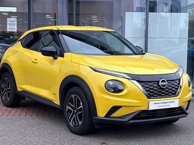 Used Nissan Juke N-Connecta 143 HP (105 kW) 2024 Yellow SUV