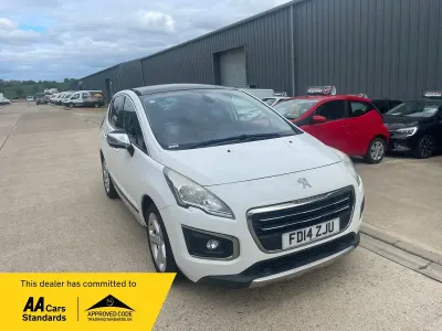 Usado Peugeot 3008 Allure 2014 Blanco Familiar