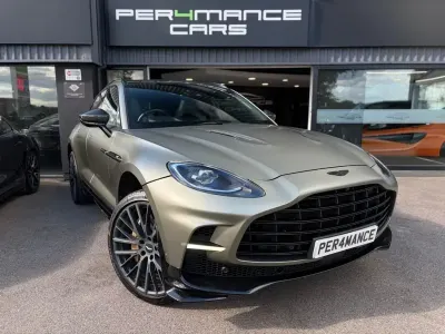 Usado Aston Martin DBX 707 CV (519 kW) 2023 Verde SUV