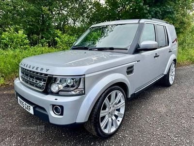 Silver Used 2015 Land Rover Discovery 4 SE SUV | £15,995 (Fair price)