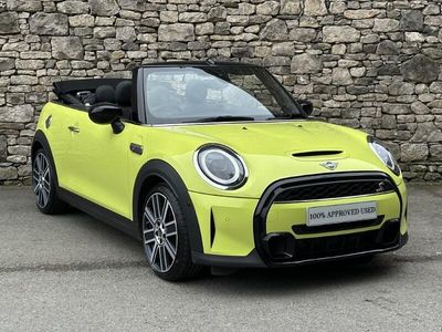 Yellow Used 2023 Mini Cooper S Exclusive Hatchback | £22,749 (Fair price)