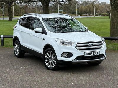 Begagnad Ford Kuga Titanium 2019 Vit SUV