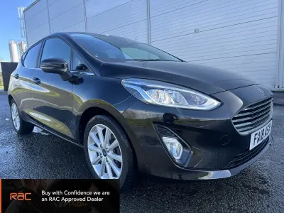 Używany Ford Fiesta Titanium 2018 Czarny Hatchback