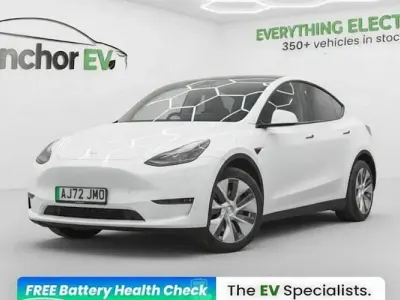 Used Tesla Model Y Long Range AWD 286 kW (389 HP) 2025 SUV