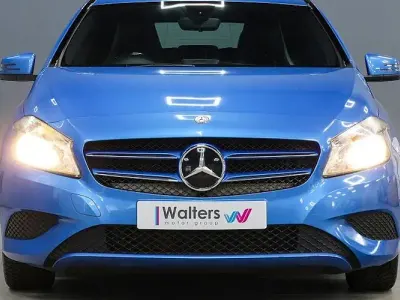 Used Mercedes A180 SE 109 HP (80 kW) 2014 Blue Hatchback