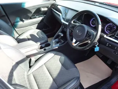 Gebraucht Kia Niro 2021 Rot SUV