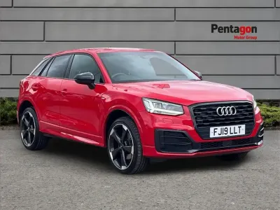 Used Audi Q2 Black Edition 113 HP (83 kW) 2019 Red SUV