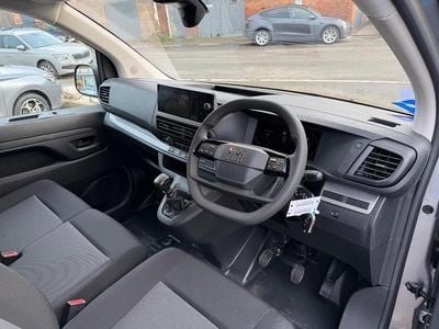 Novo Fiat Scudo S 120 HP (88 kW) 2025 Cinzento Van