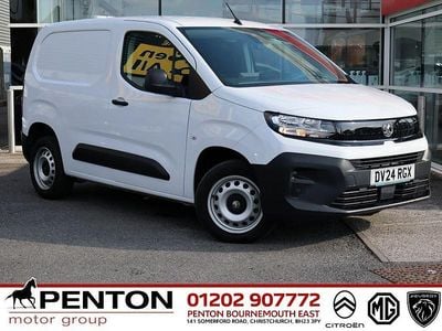 Used Vauxhall Combo 100 HP (73 kW) 2024 White MPV