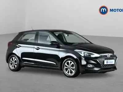Used Hyundai i20 SE 84 HP (61 kW) 2020 Black Hatchback