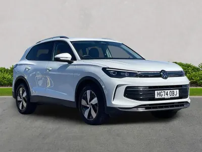 Begagnad VW Tiguan Match 150 HK (110 kW) 2024 Vit SUV