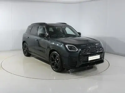 Usado Mini Countryman Sport 215 CV (158 kW) 2025 Gris SUV