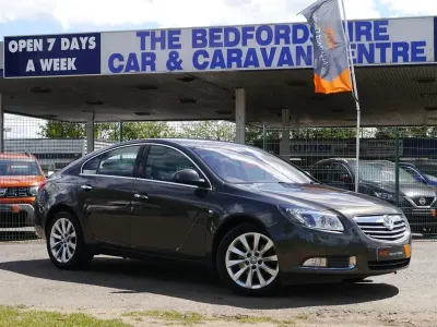 Used Vauxhall Insignia Elite 157 HP (115 kW) 2012 Asteroid grey Hatchback