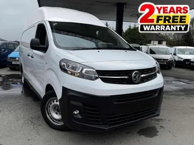 Gebraucht Vauxhall Vivaro S 100 PS (73 kW) 2023 Weiß Van / Kleinbus
