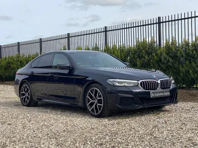 Begagnad BMW 520 M Sport 2022 Svart Sedan