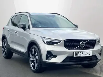 Used Volvo XC40 Ultra 163 HP (119 kW) 2025 Silver SUV
