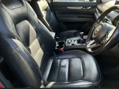 Używany Mazda CX-5 Inclusive 165 KM (121 kW) 2019 Czerwony SUV
