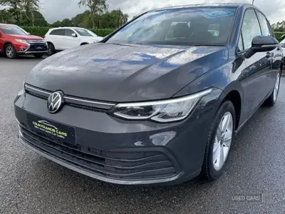 Used VW Golf VIII Life 150 HP (110 kW) 2021 Hatchback