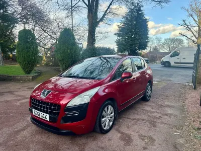 Used Peugeot 3008 Active 112 HP (82 kW) 2011 Red Estate