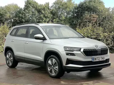 Gebraucht Skoda 110 R SE Drive 81 PS (59 kW) 2023 Silber Kombi