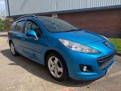 Used Peugeot 207 Allure 120 HP (88 kW) 2012 Blue Estate