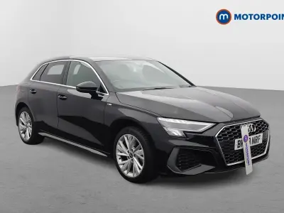 Begagnad Audi A3 e-tron S-Line 2023 Svart Halvkombi