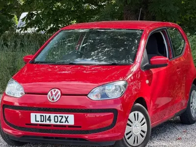 Used VW up! move up! 60 HP (44 kW) 2014 Red Hatchback