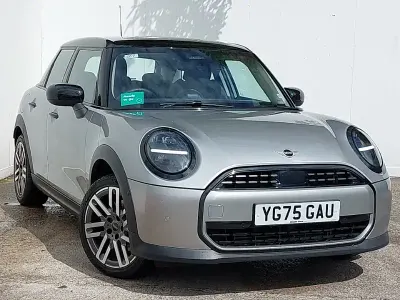 Used Mini Cooper Classic 114 kW (156 HP) 2025 Silver Hatchback