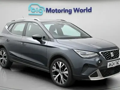 Używany Seat Arona Xperience Lux 116 KM (85 kW) 2024 Szary SUV