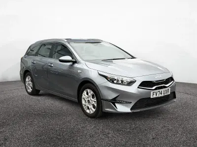 Used Kia Ceed 2024 Silver Hatchback
