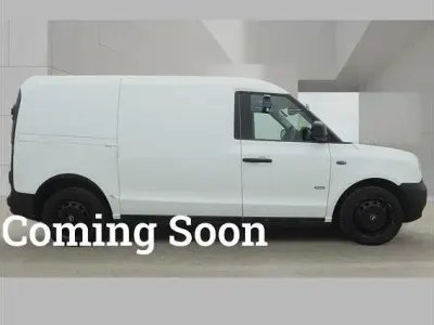 Used LEVC VN5 City 150 HP (110 kW) 2023 White MPV