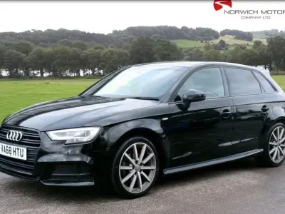 Begagnad Audi A3 Black Edition 116 HK (85 kW) 2019 Sedan
