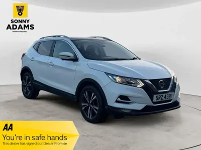 Used Nissan Qashqai N-Connecta 140 HP (102 kW) 2021 White SUV