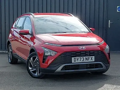 Used Hyundai Bayon SE 100 HP (73 kW) 2023 Red SUV