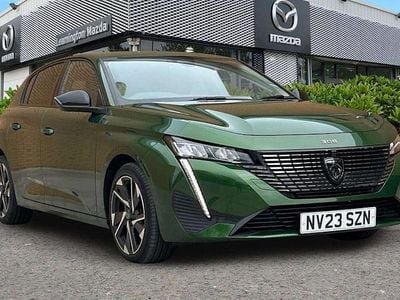 Używany Peugeot 308 Allure Premium 131 KM (96 kW) 2023 Zielony Hatchback