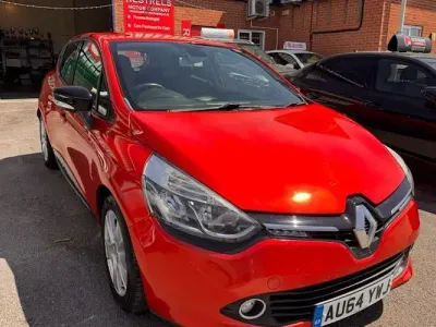 Used Renault Clio Dynamique 73 HP (53 kW) 2015 Hatchback