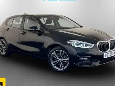 Używany BMW 118 Sport Line 136 KM (100 kW) 2024 Hatchback