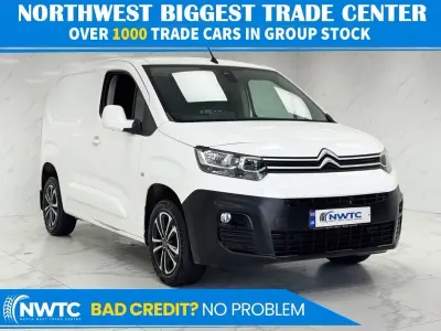 Used Citroën Berlingo PureTech 110 HP (80 kW) 2020 White MPV