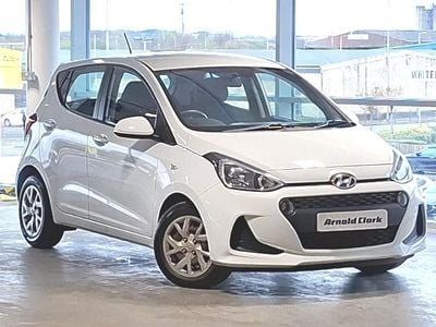 Usado Hyundai i10 SE 66 HP (48 kW) 2017 Branco Citadino