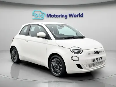 Used Fiat 500e Icon 86 kW (118 HP) 2022 White Hatchback
