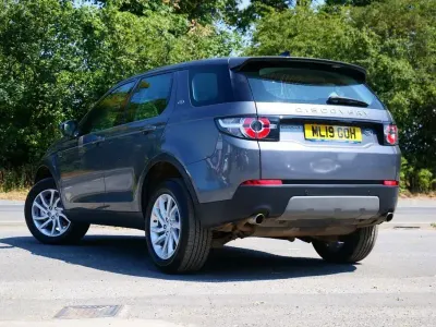 Used Land Rover Discovery Sport SE 180 HP (132 kW) 2019 Grey SUV