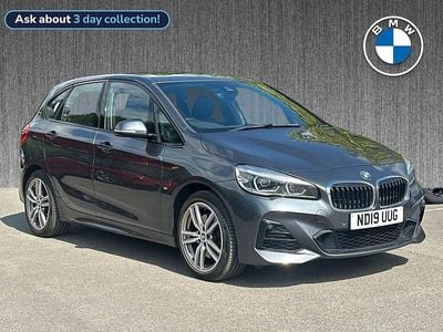 BMW 225